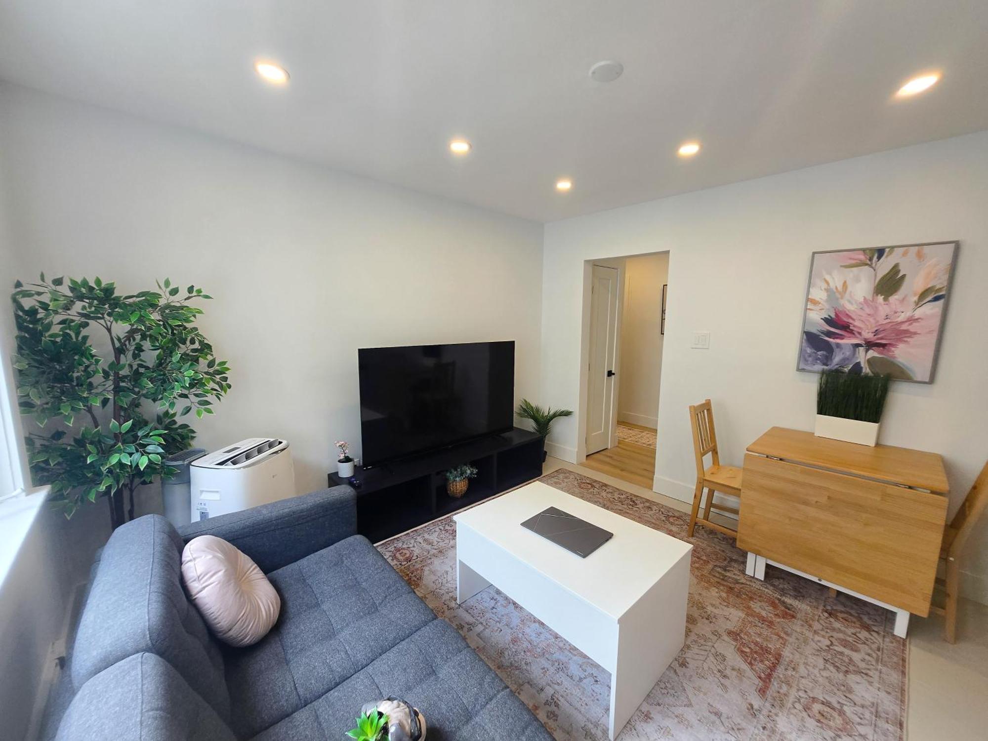 Jstlikehome - Serenity Suites Ottawa Exterior photo